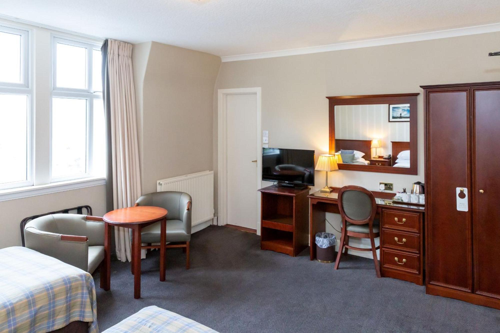 The Royal Hotel Oban Phòng bức ảnh